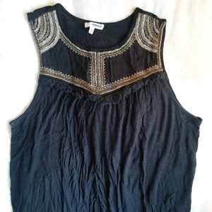 ✨Embroidered Tank Top